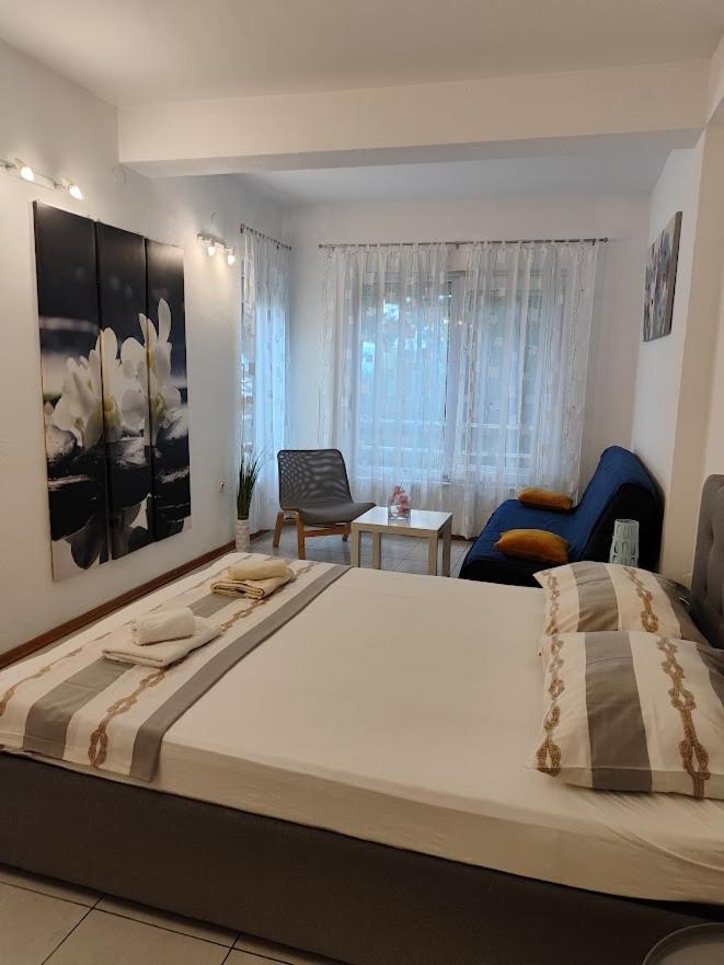 Nemira Beach Apartments โอมิช ภายนอก รูปภาพ